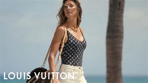 Gisele Bündchen for Louis Vuitton: Behind the Scenes .